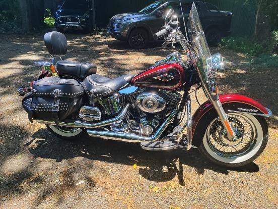 HARLEY-DAVIDSON SOFTAIL HERITAGE CLASSIC 